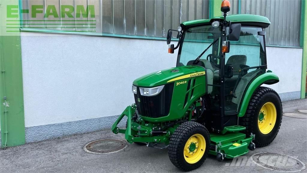 John Deere 3046R Traktori