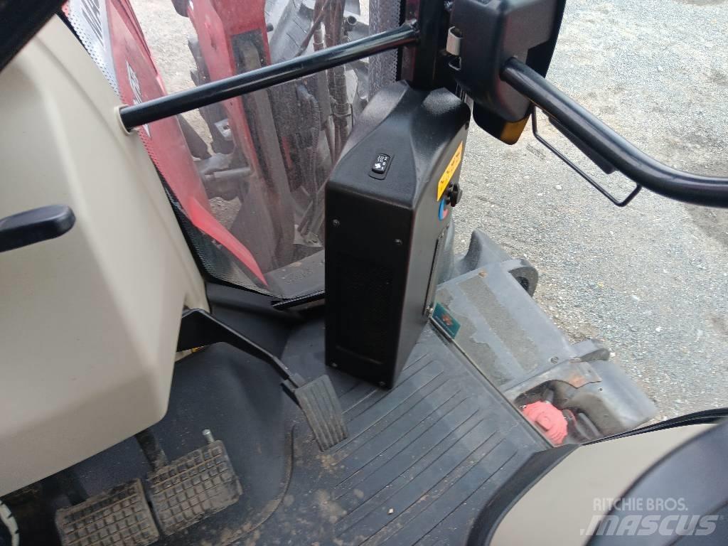 Massey Ferguson 7726 Traktori