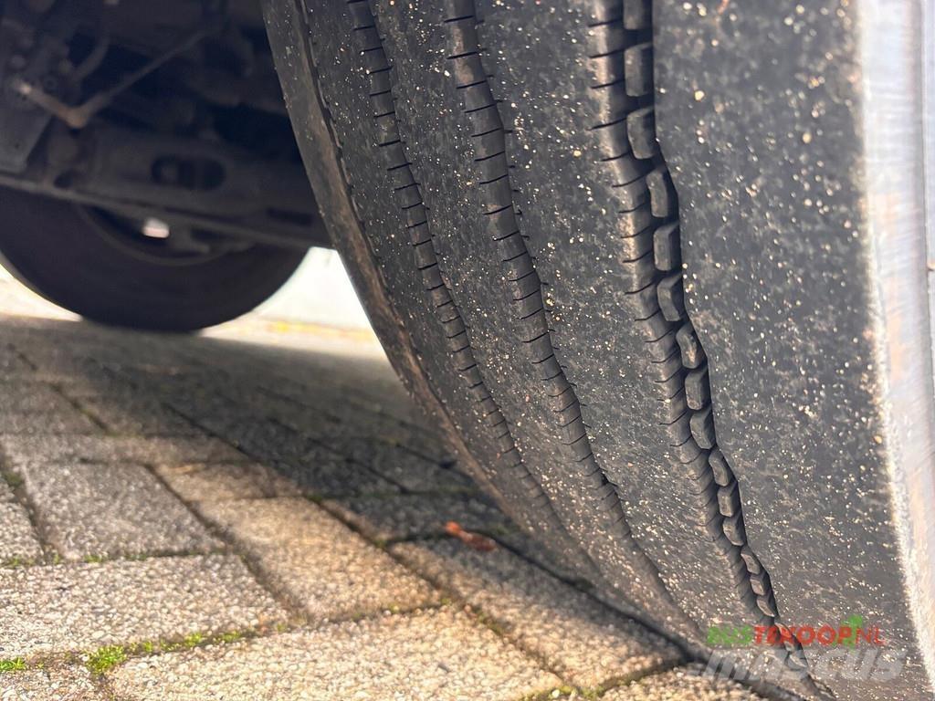 Setra S 415GT-HD Putnički autobusi