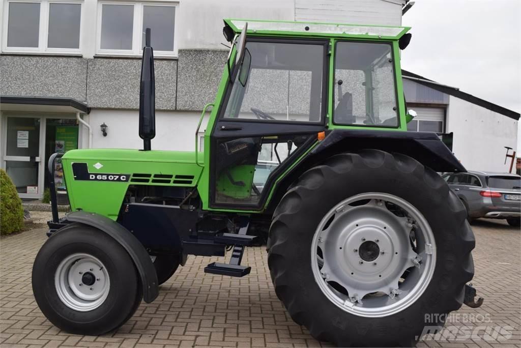 Deutz-Fahr D6507C Traktori