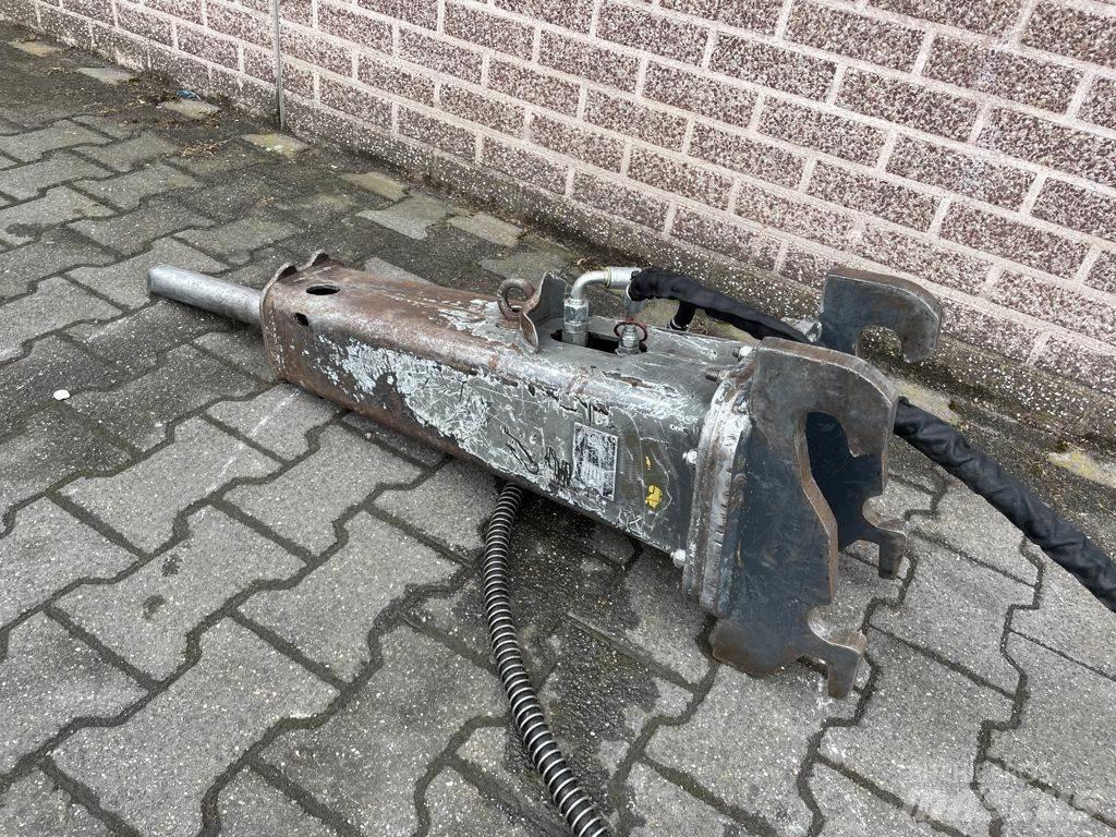 Gehl GS35 Čekići