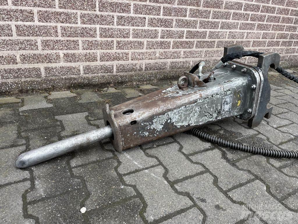 Gehl GS35 Čekići