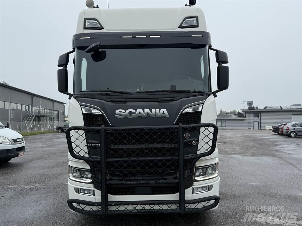Scania R650 6X2 Rol kiper kamioni sa kukom za podizanje tereta