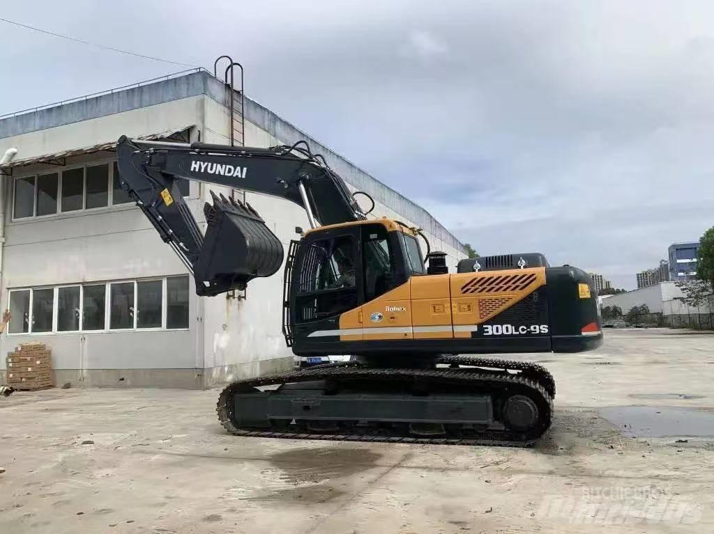 Hyundai 300-9 Bageri guseničari