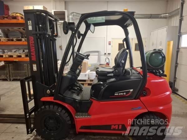 Manitou MI25G Vanterenski viljuškar