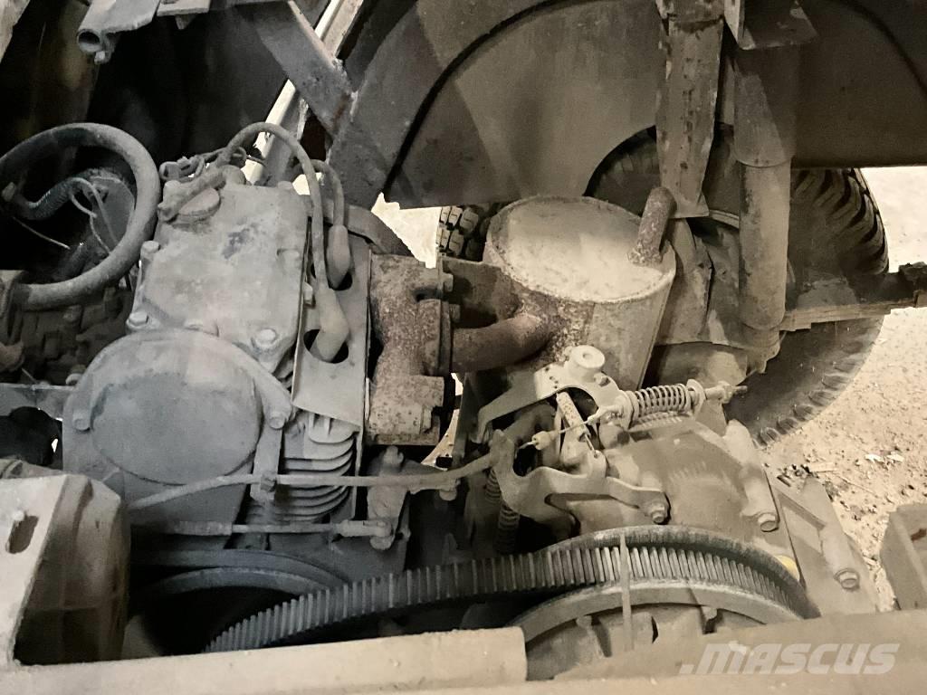 Ezgo ST 350 Kola za golf