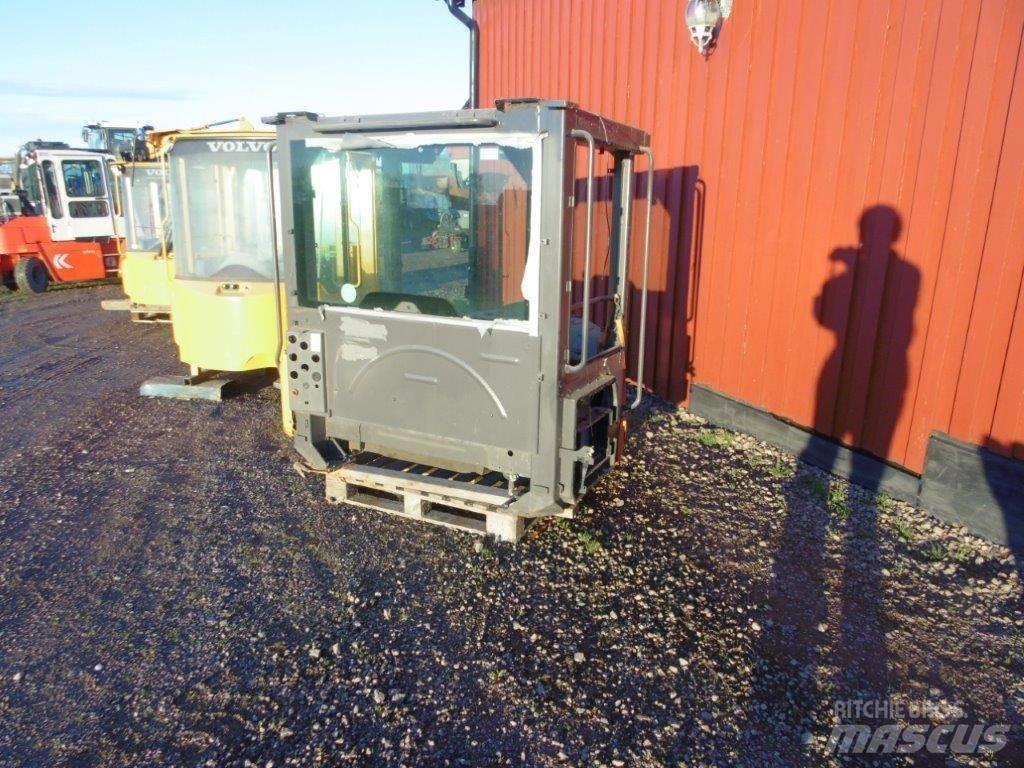  Hytt Volvo L60F Kabine i unutrašnjost