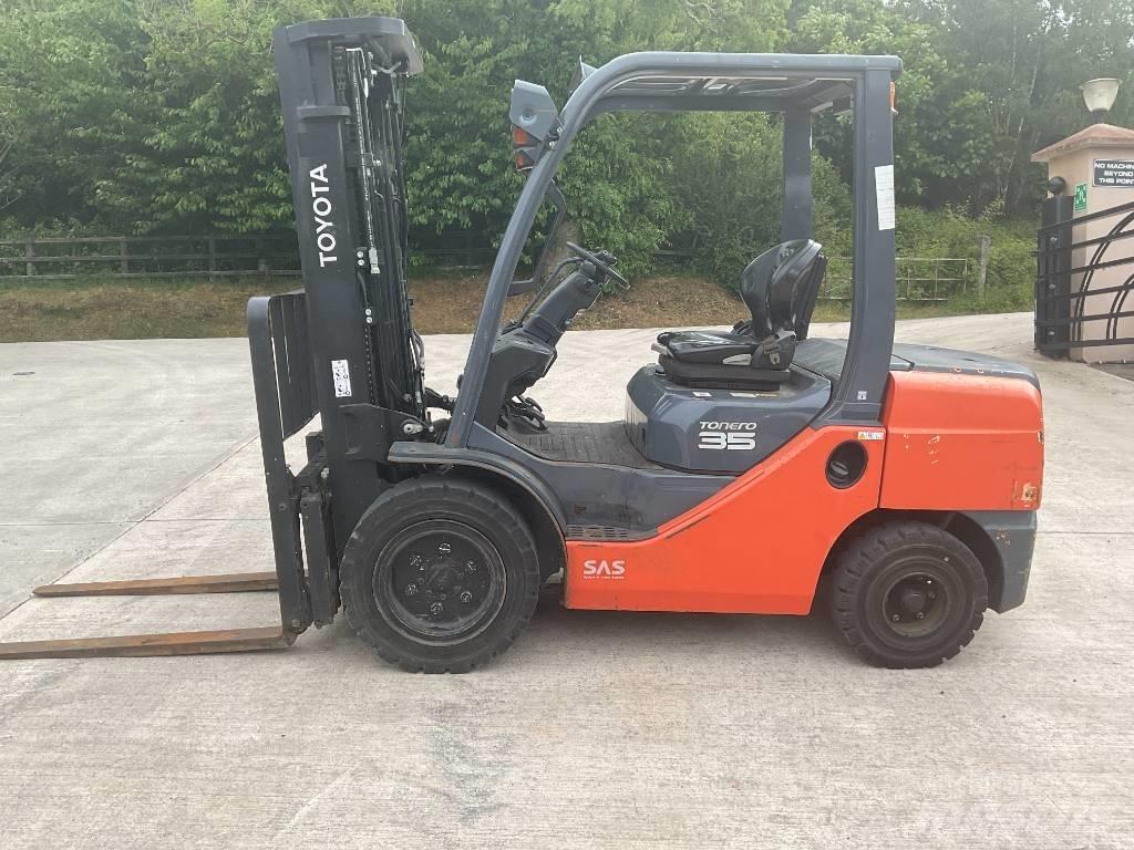 Toyota 02-8 FDJF 35 Dizelski viljuškari