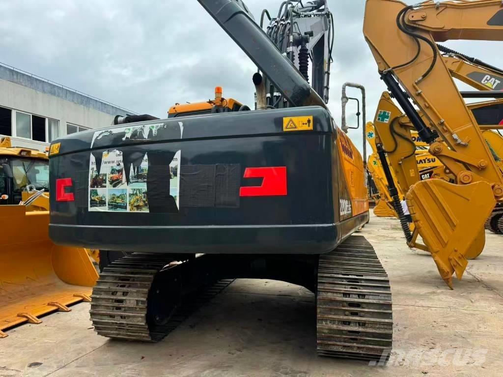 Hyundai R220LC-9S Midi bageri 7t – 12t