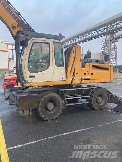 Liebherr 924C-LI Bageri točkaši
