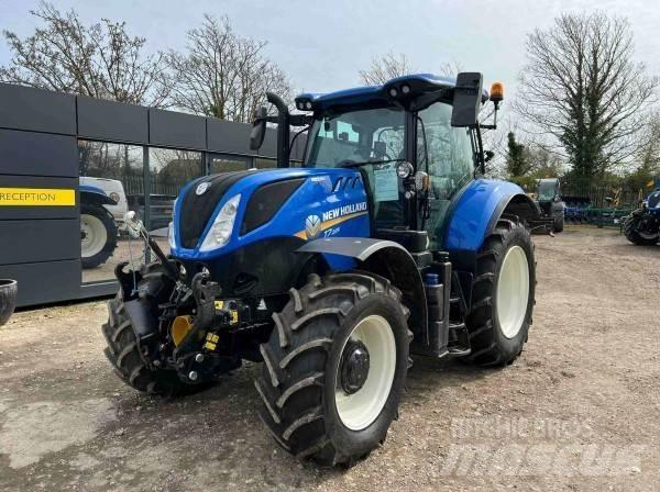 New Holland T7.225 Traktori
