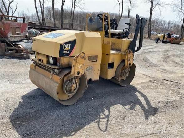 CAT CB24 Valjci sa jednim bubnjem