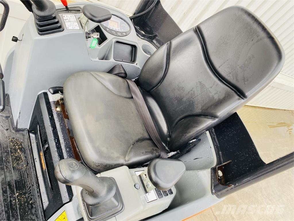 Doosan DX17Z Mini bageri < 7t