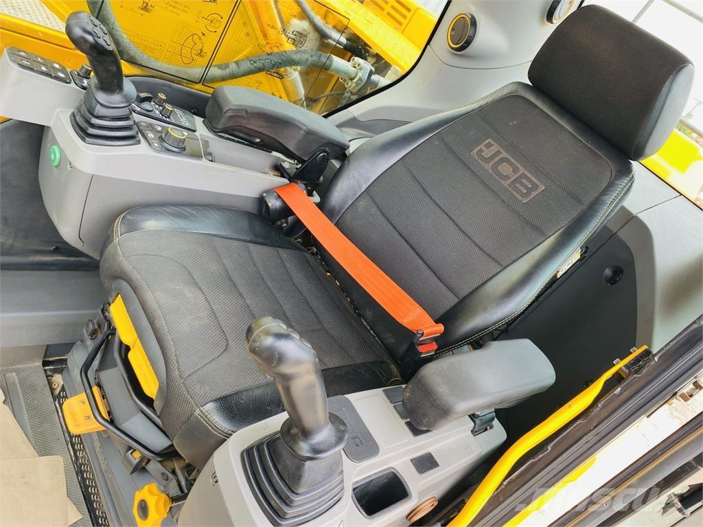 JCB 220XLC Bageri guseničari