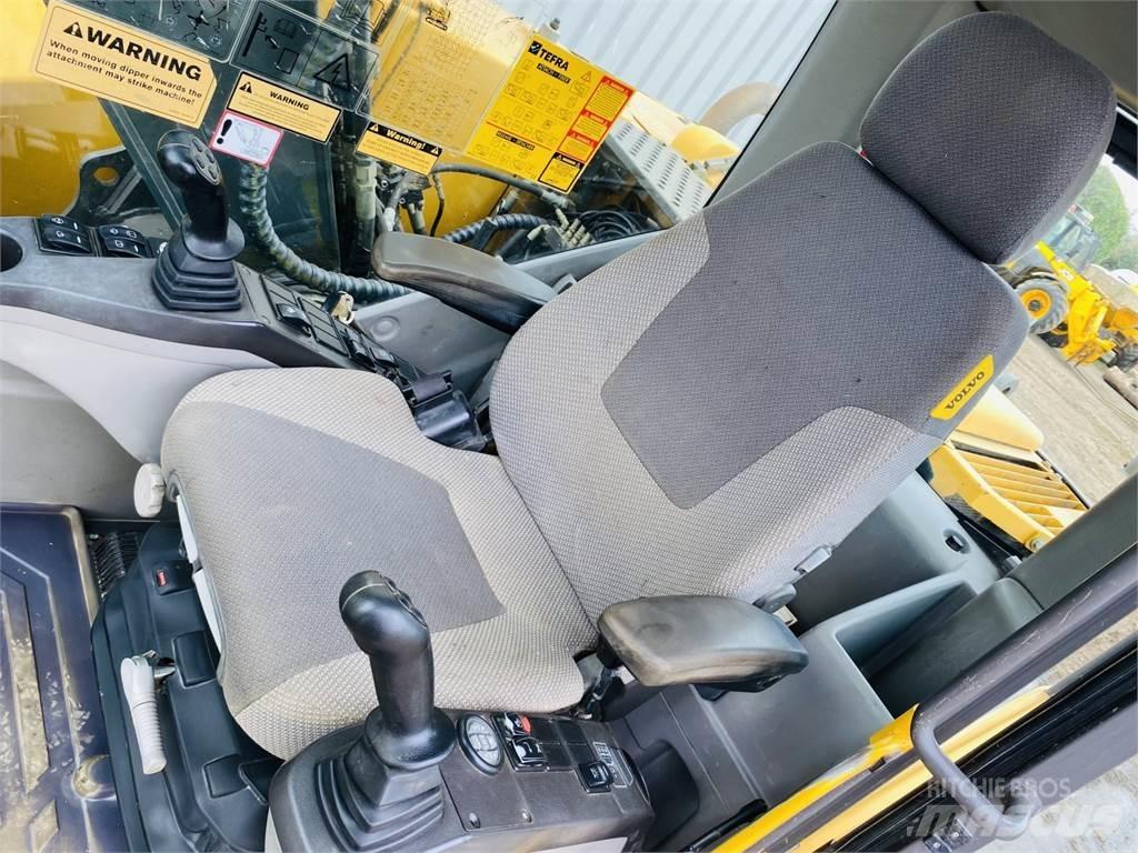 Volvo EC140CL Bageri guseničari