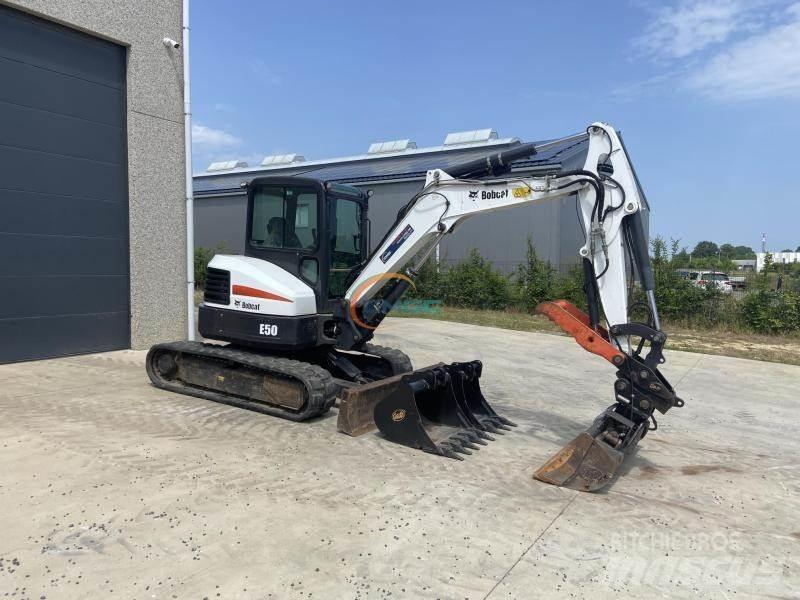 Bobcat E 50 Bageri točkaši
