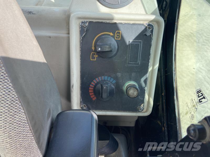 JCB JS145W Bageri točkaši