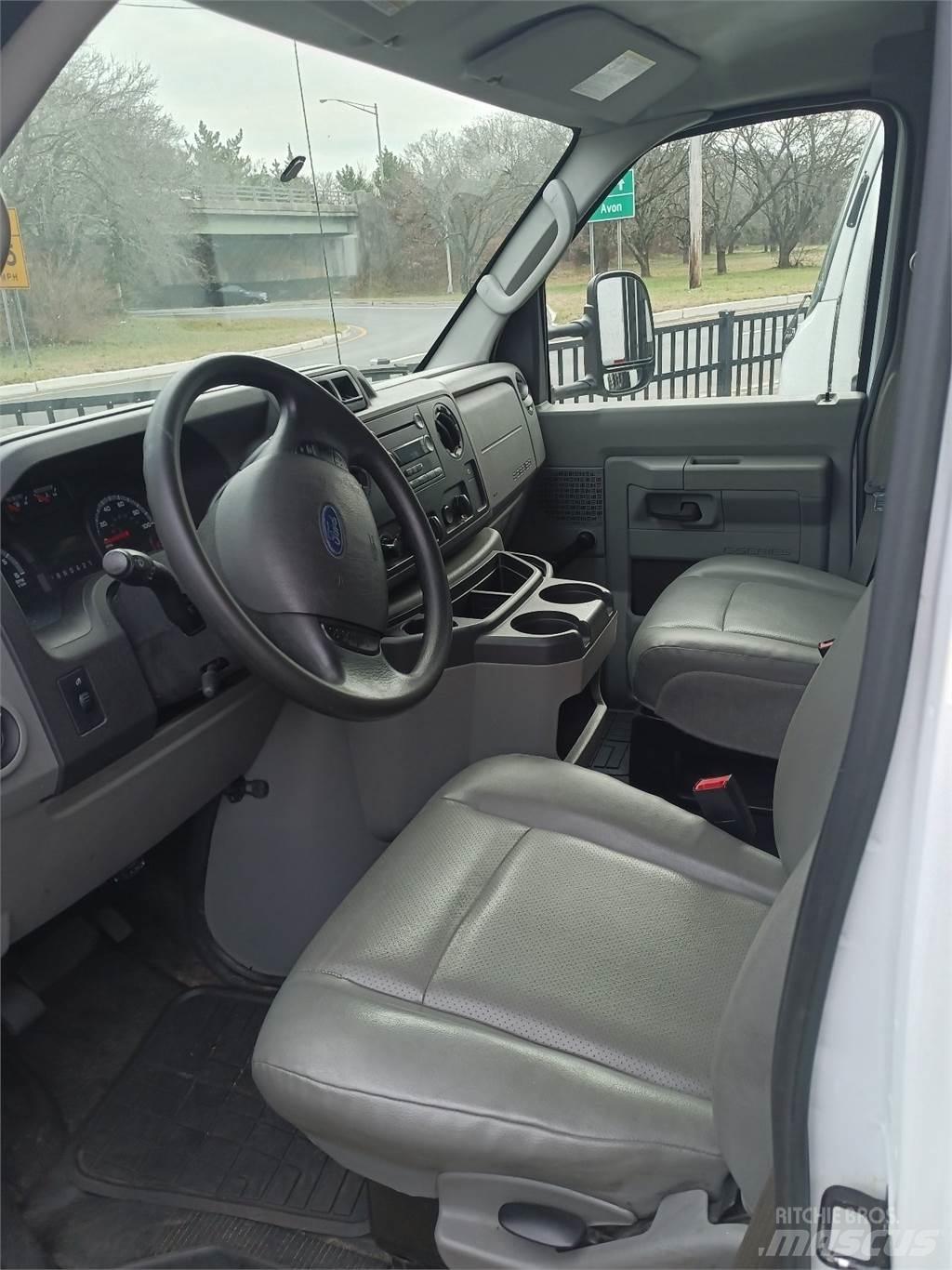 Ford E350 Sanduk kamioni