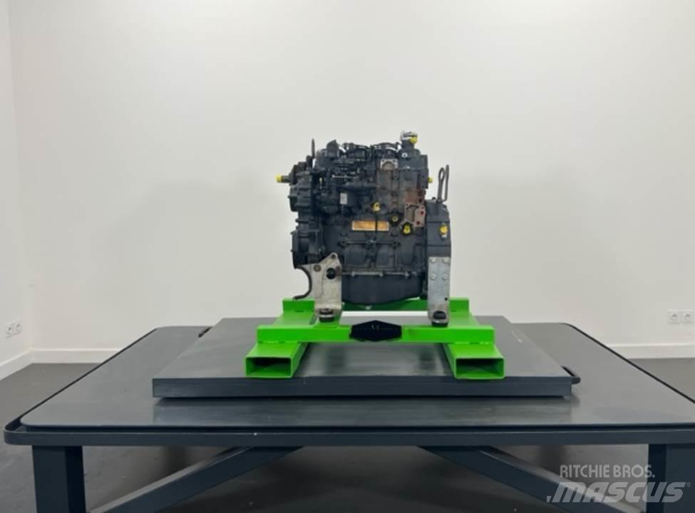 CASE 221E Motori za građevinarstvo