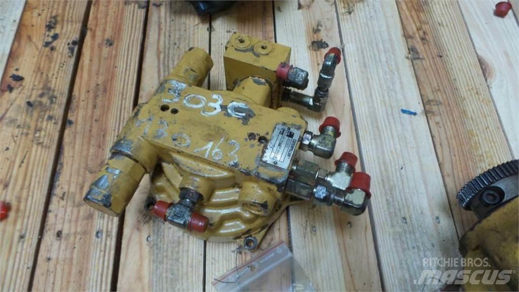 CAT 303C Hidraulika