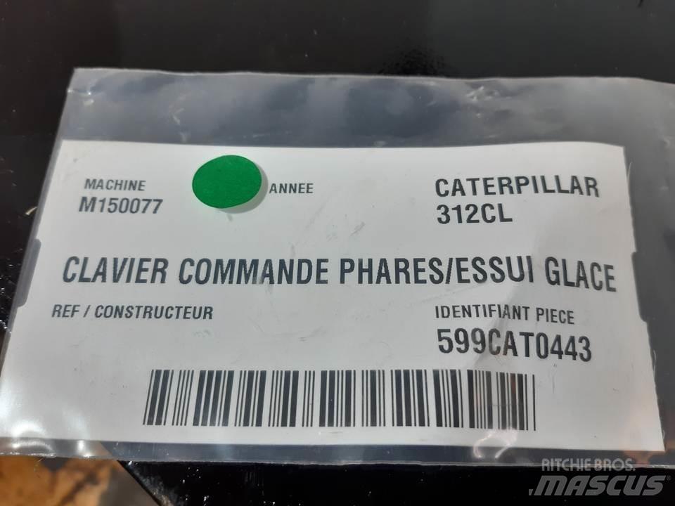 CAT 312CL Kabine i unutrašnjost
