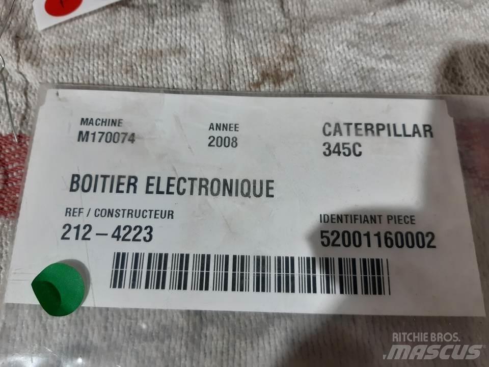 CAT 345C Kabine i unutrašnjost