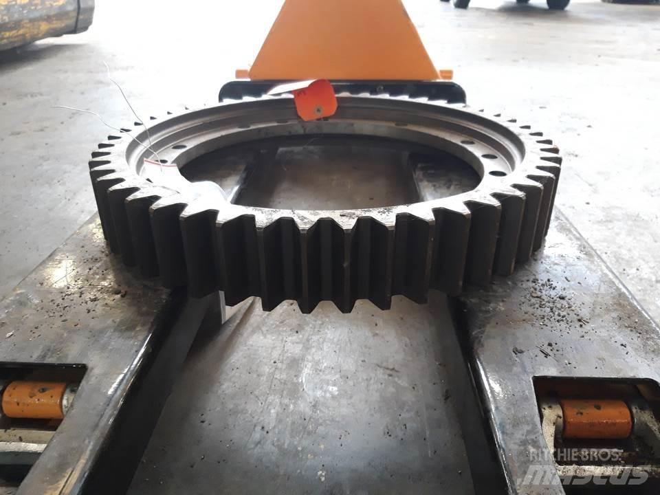 CAT 955K Motori za građevinarstvo