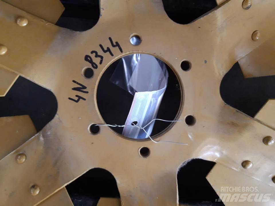 CAT 955L Motori za građevinarstvo