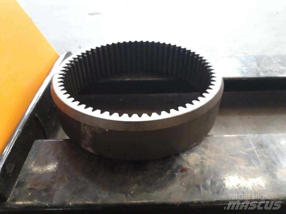 CAT 966C Transmisija