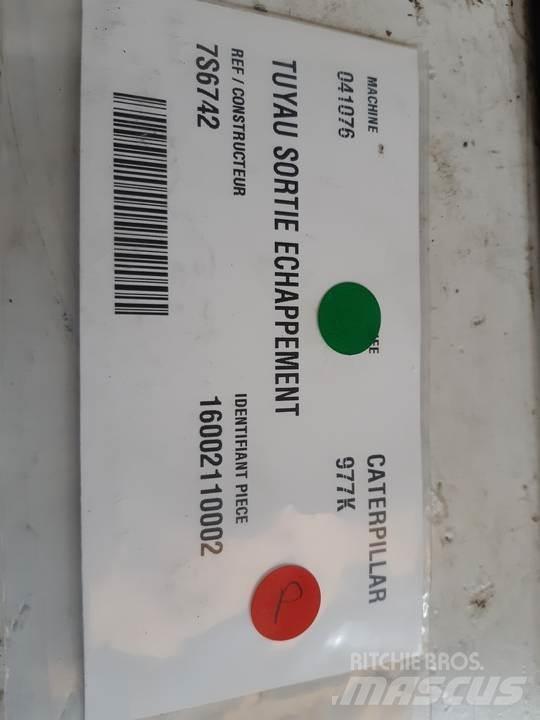 CAT 977K Motori za građevinarstvo