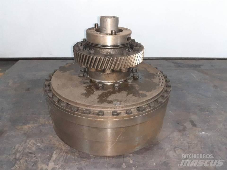 CAT 980C Transmisija