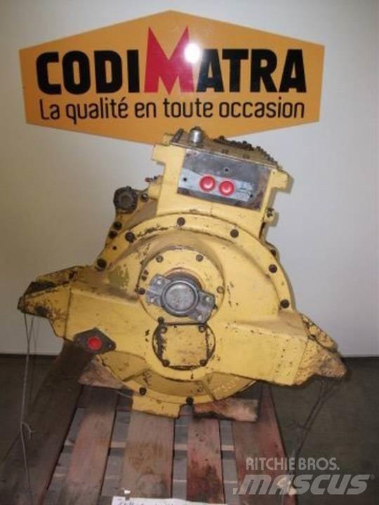 CAT 988B Transmisija