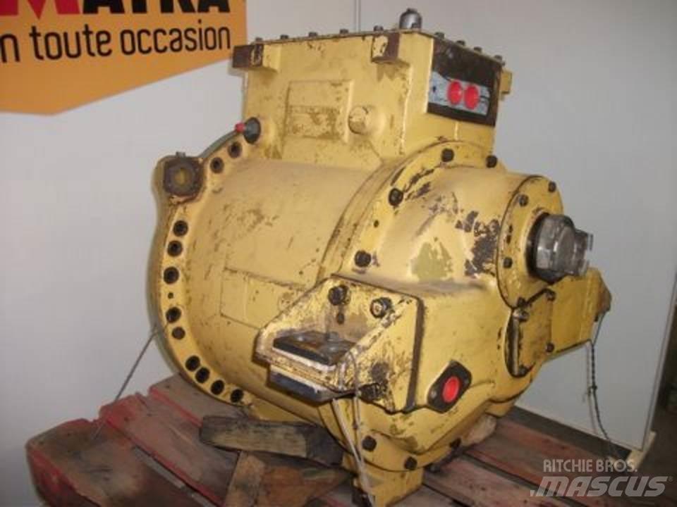 CAT 988B Transmisija