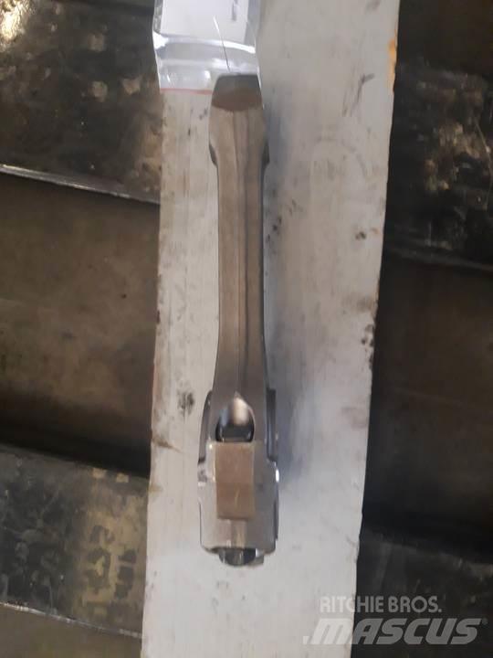 CAT D6C Motori za građevinarstvo