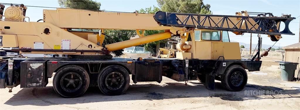 Grove TMS145A/250A Polovne dizalice za sve terene