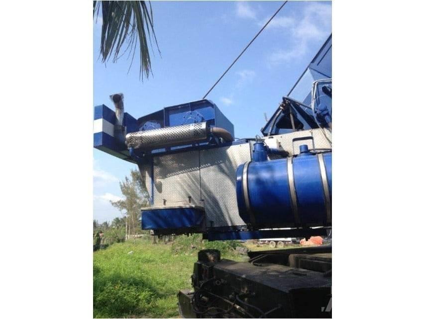 P&H T1000 All terrain cranes