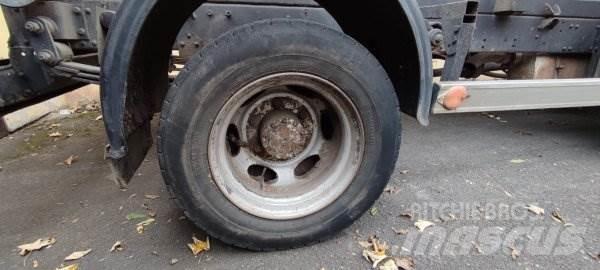 Avia A80 +CTS Rol kiper kamioni sa kukom za podizanje tereta