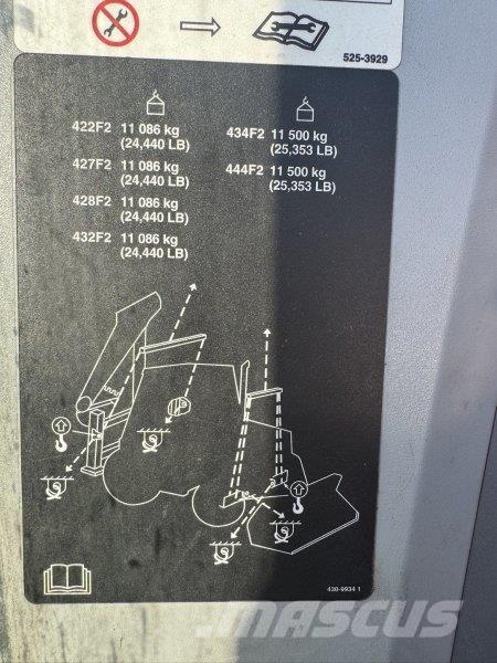 CAT 444 F2 Rovokopači