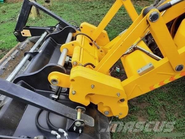 JCB 4CX +Piling Master Rovokopači