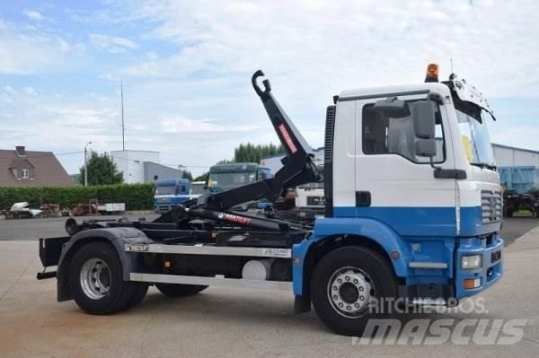 MAN TGM 18.240 Rol kiper kamioni sa kukom za podizanje tereta
