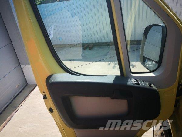 Peugeot Boxer 2.2D Ostalo za građevinarstvo