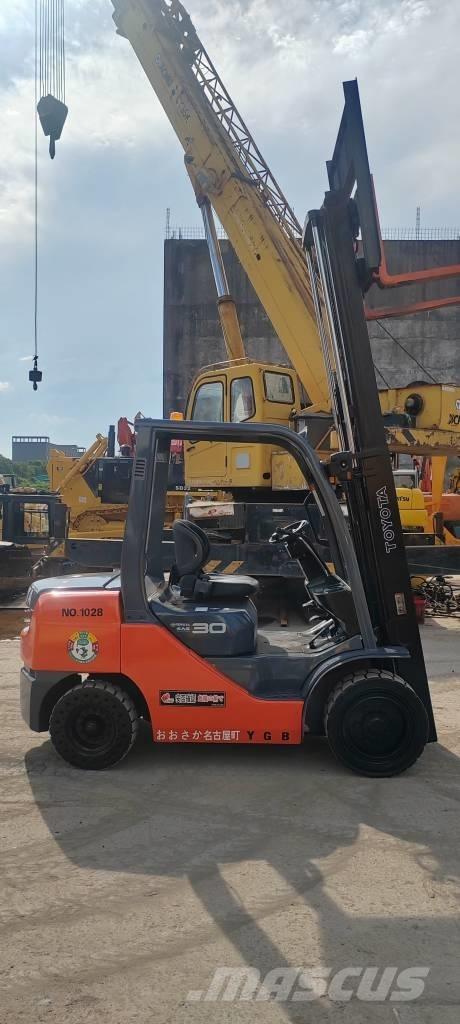 Toyota FD 30 Dizelski viljuškari