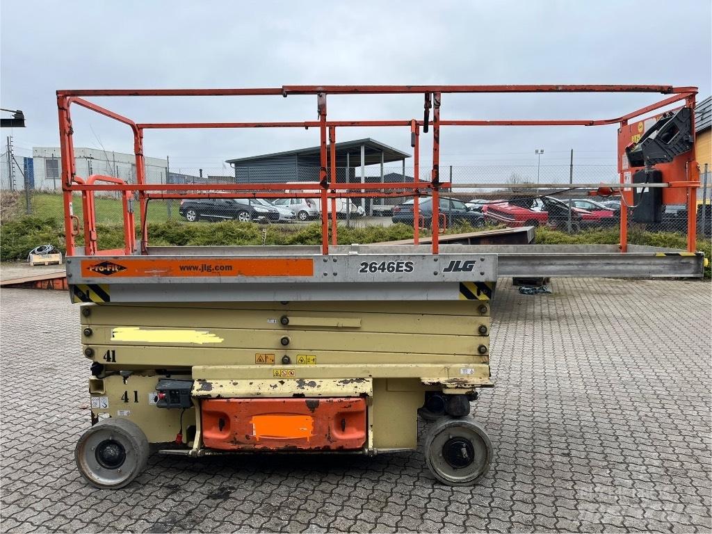 JLG 2646 ES Makazaste platforme