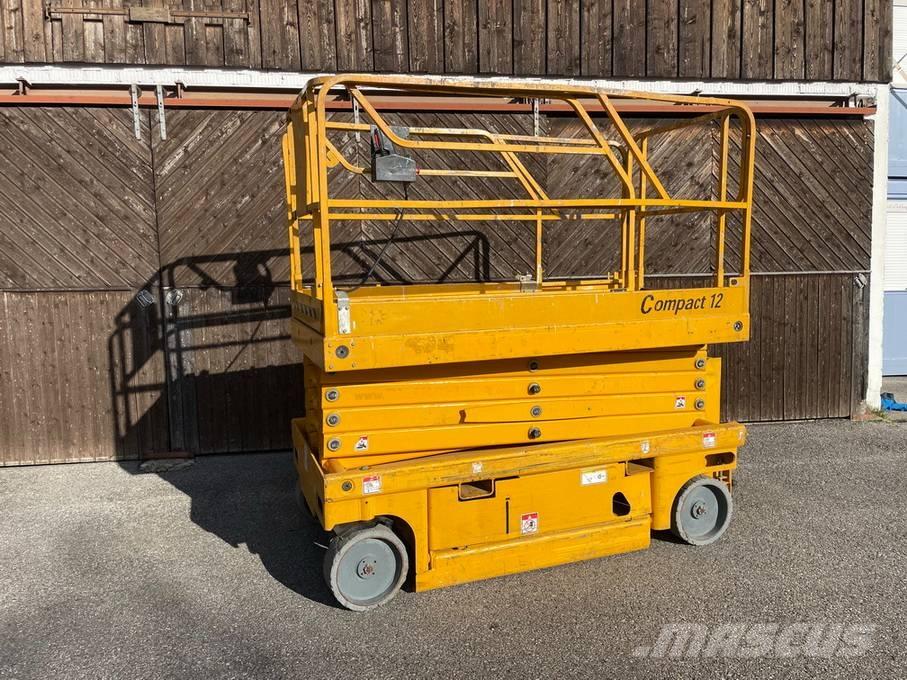 Haulotte Compact 12 Makazaste platforme