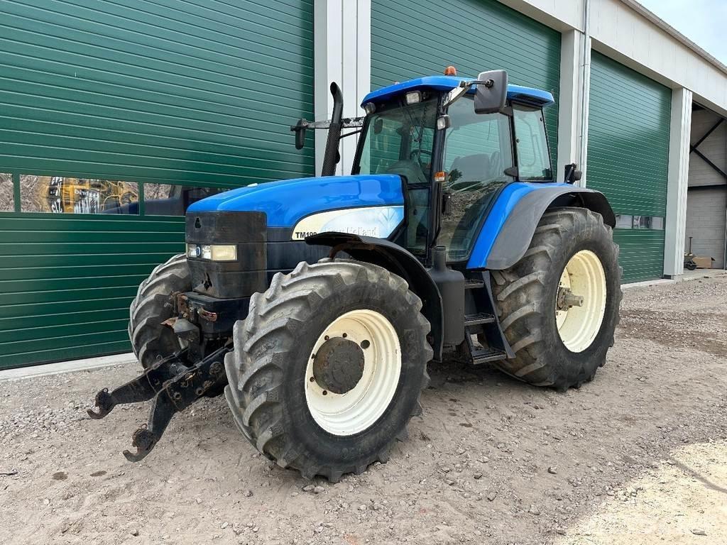 New Holland TM 190 Traktori
