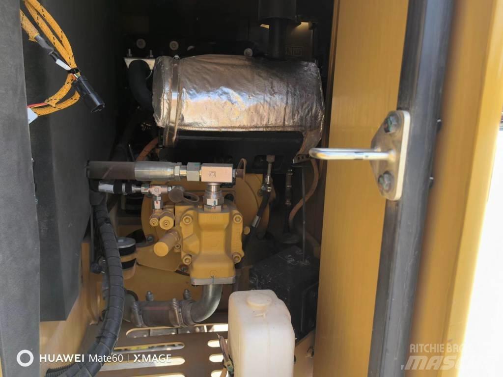 CAT 307 Mini bageri < 7t