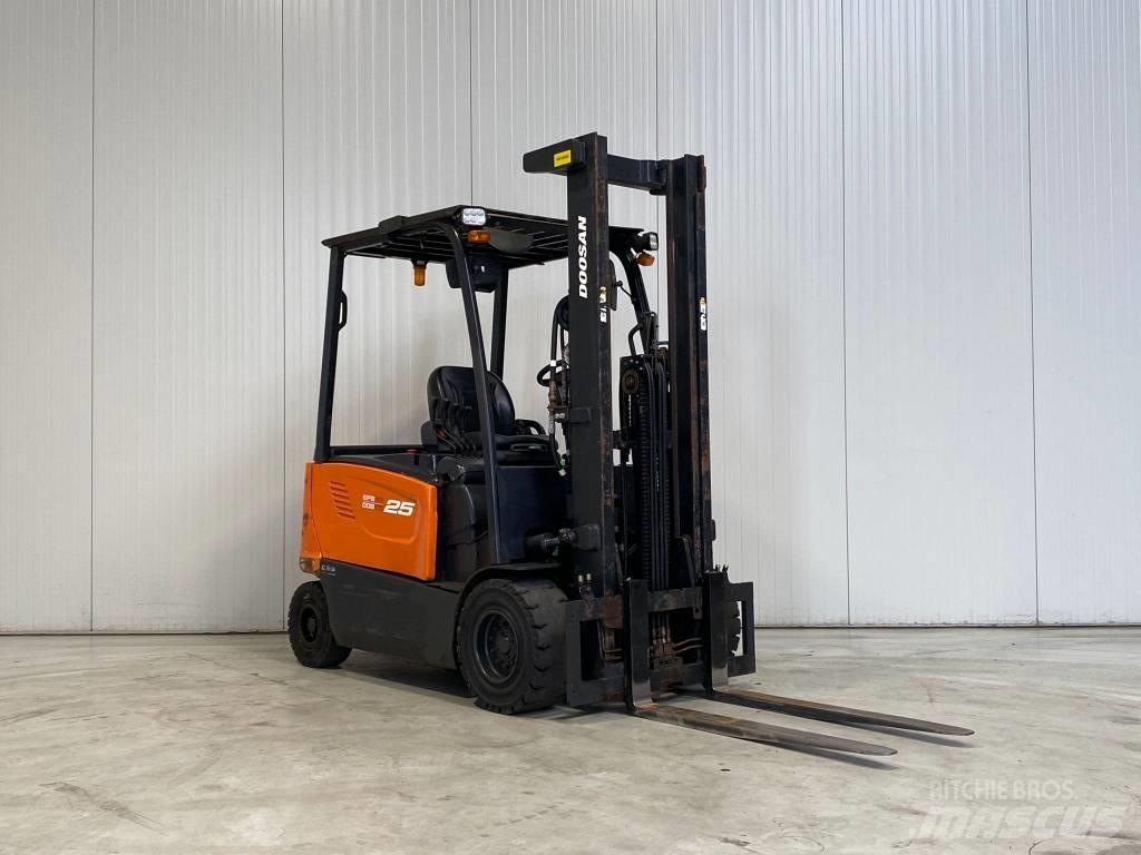 Doosan B25X-7 Električni viljuškari
