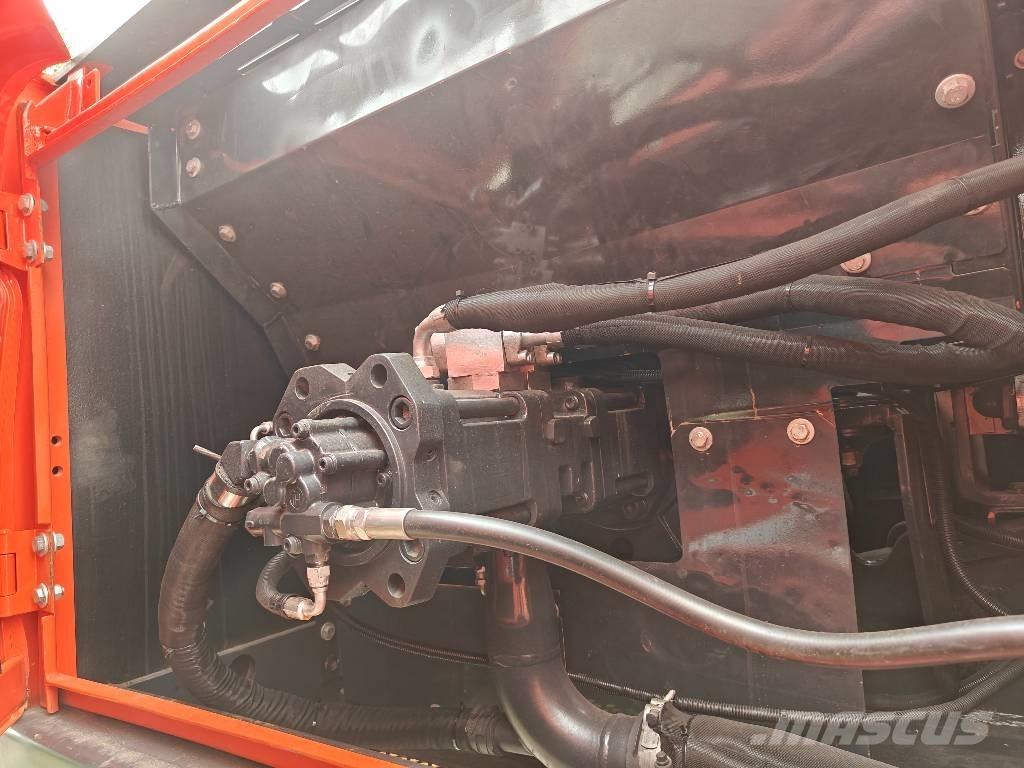 Doosan DX 225 LC-9C Bageri guseničari