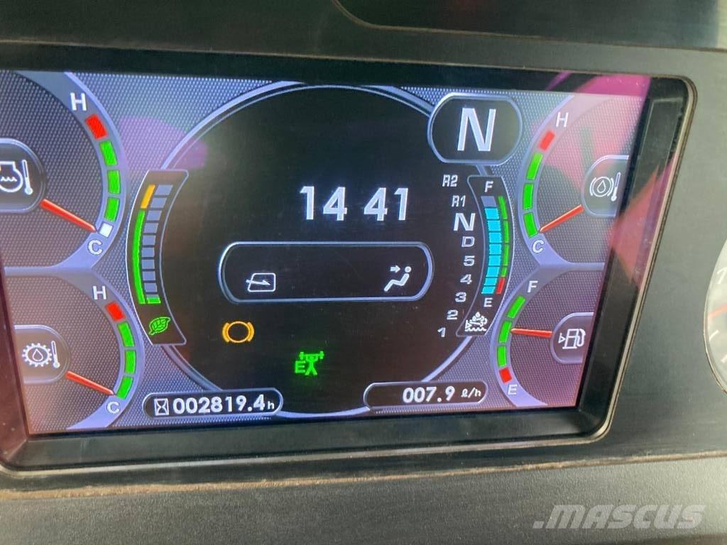 Komatsu HM300-5E0 Zglobni damperi