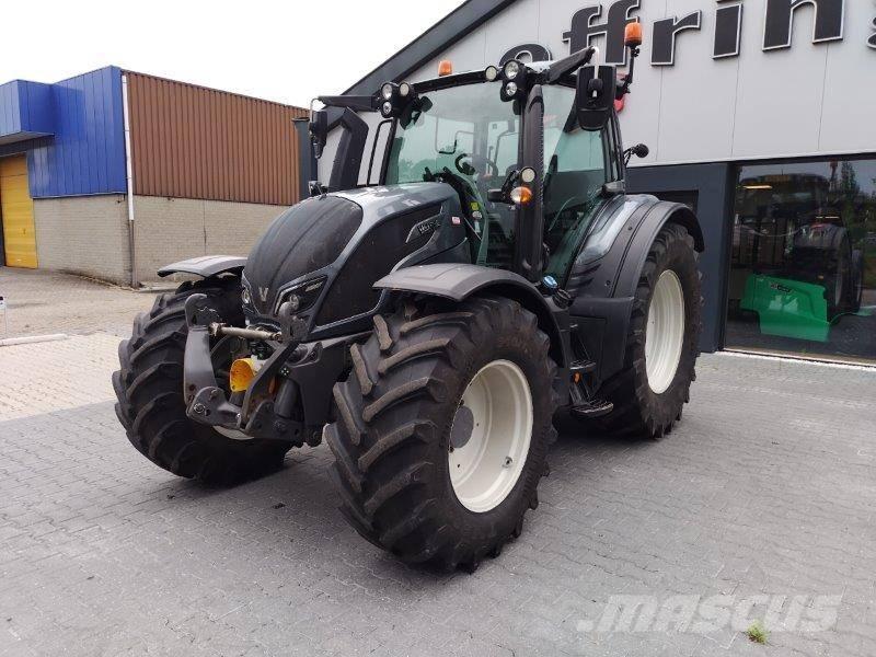 Valtra N174 V Traktori